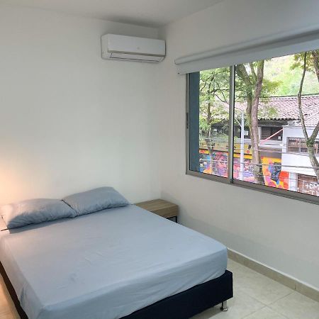 Apartamento Lleras Apartment Medellin Exterior photo