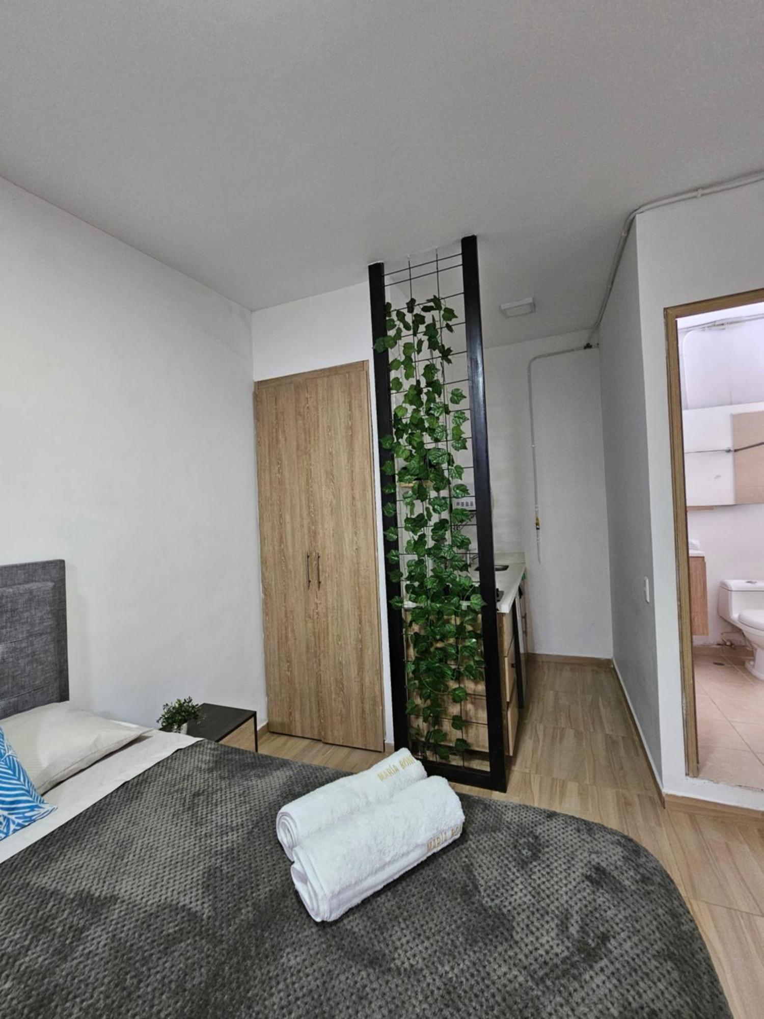 Apartamento Lleras Apartment Medellin Room photo